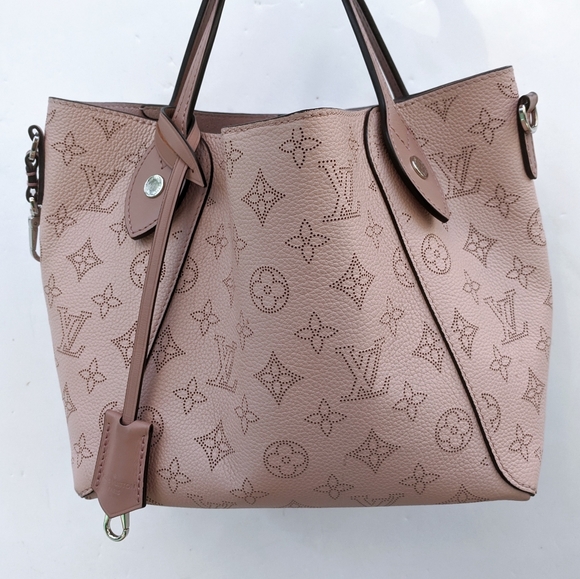 SOLD 💔Louis Vuitton 💎Hina PM Leather Bag💕 - Picture 3 of 16